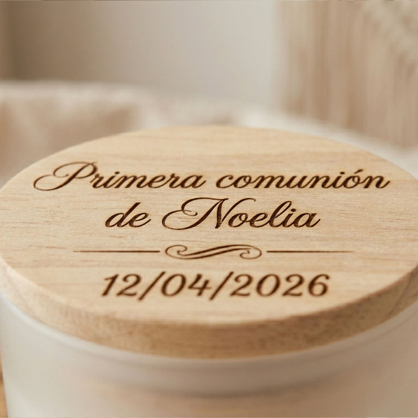 Vela personalizada para comunión con tapa de madera grabada – Detalle para invitados